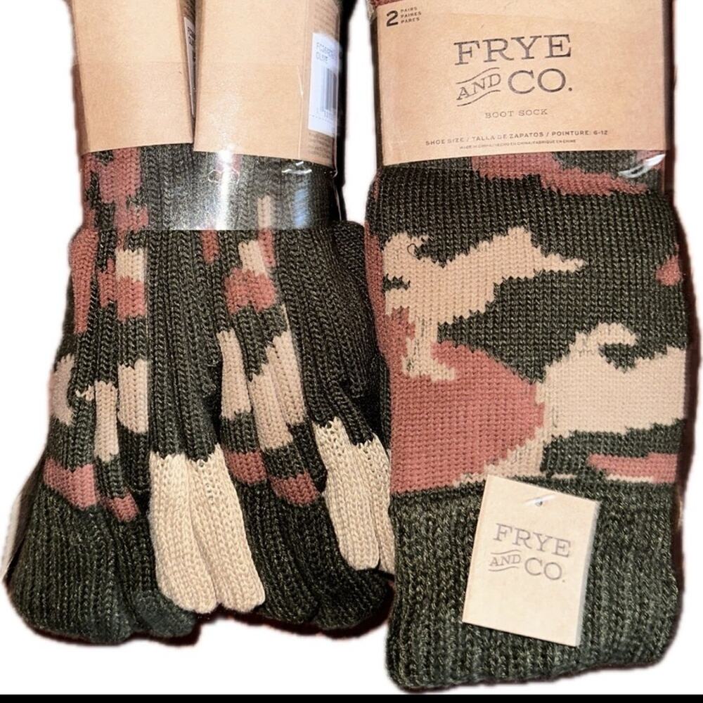 Frye & Co camp olive green long socks / boot socks 
Size 10-13